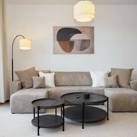 Luxurioeses 4-zimmer-apt Im Japandi-stil I Top-lage I Familienfreundlich I Balkon I Kueche I Netflix I Kostenloser Parkplatz I 105 M2 Eltville am Rhein