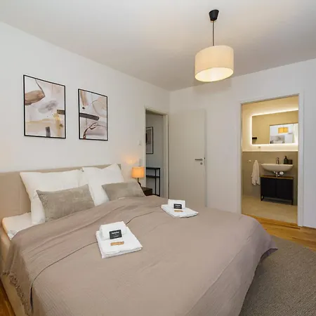 Apartment Luxuriöses 4-zimmer-apt Im Japandi-stil I Top-lage I Familienfreundlich I Balkon I Küche I Netflix I Kostenloser Parkplatz I 105 M2 Eltville am Rhein