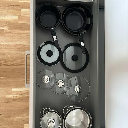 Appartement Luxurioeses 4-zimmer-apt Im Japandi-stil I Top-lage I Familienfreundlich I Balkon I Kueche I Netflix I Kostenloser Parkplatz I 105 M2 *