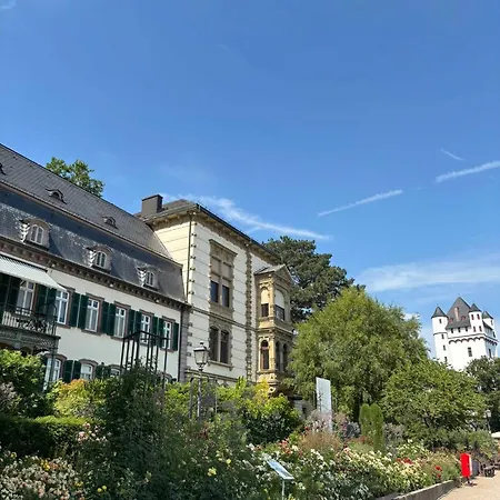Luxuriöses 4-zimmer-apt Im Japandi-stil I Top-lage I Familienfreundlich I Balkon I Küche I Netflix I Kostenloser Parkplatz I 105 M2 Apartment Eltville am Rhein